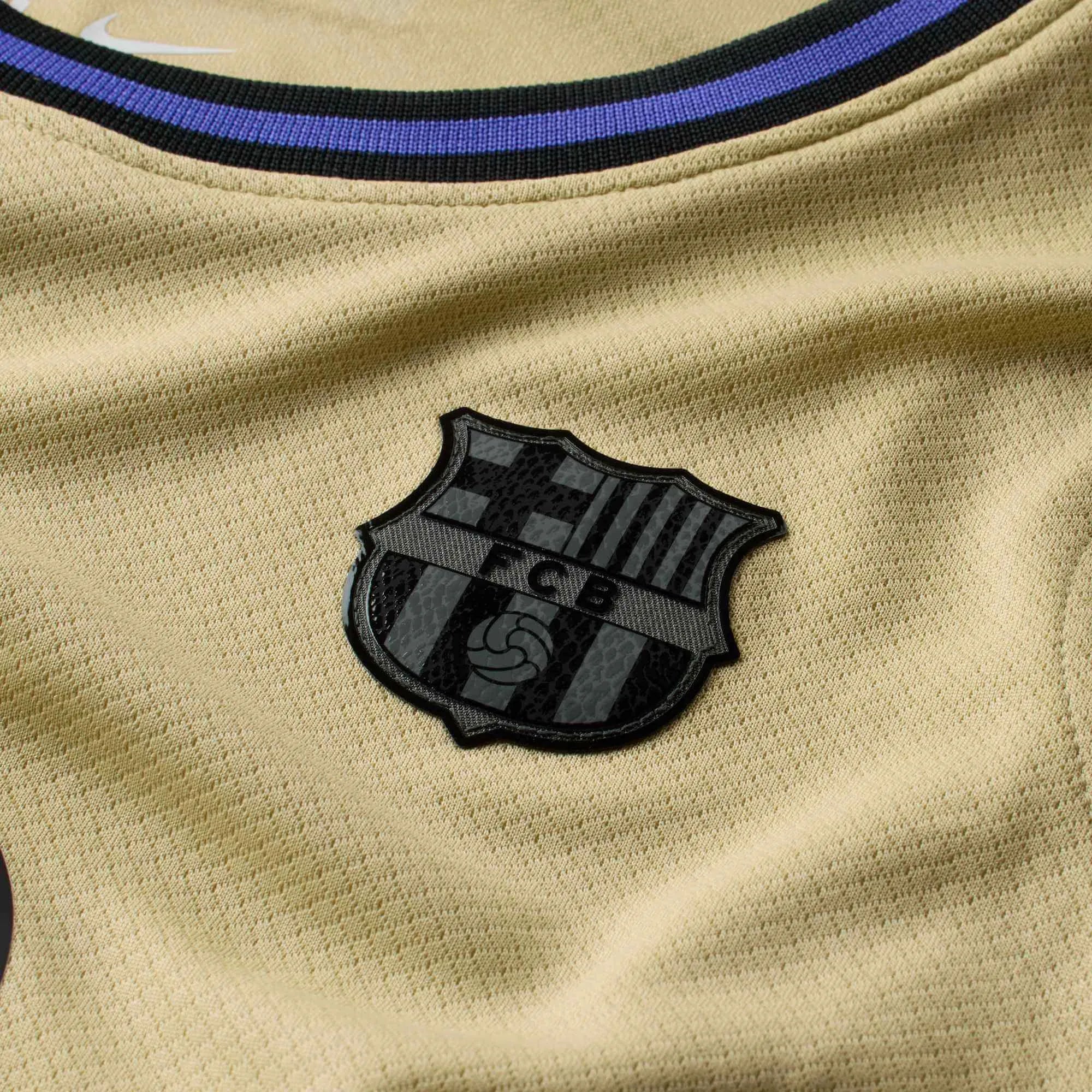 Nike 2025-26 Barcelona Little Kids' Stadium Away Kit