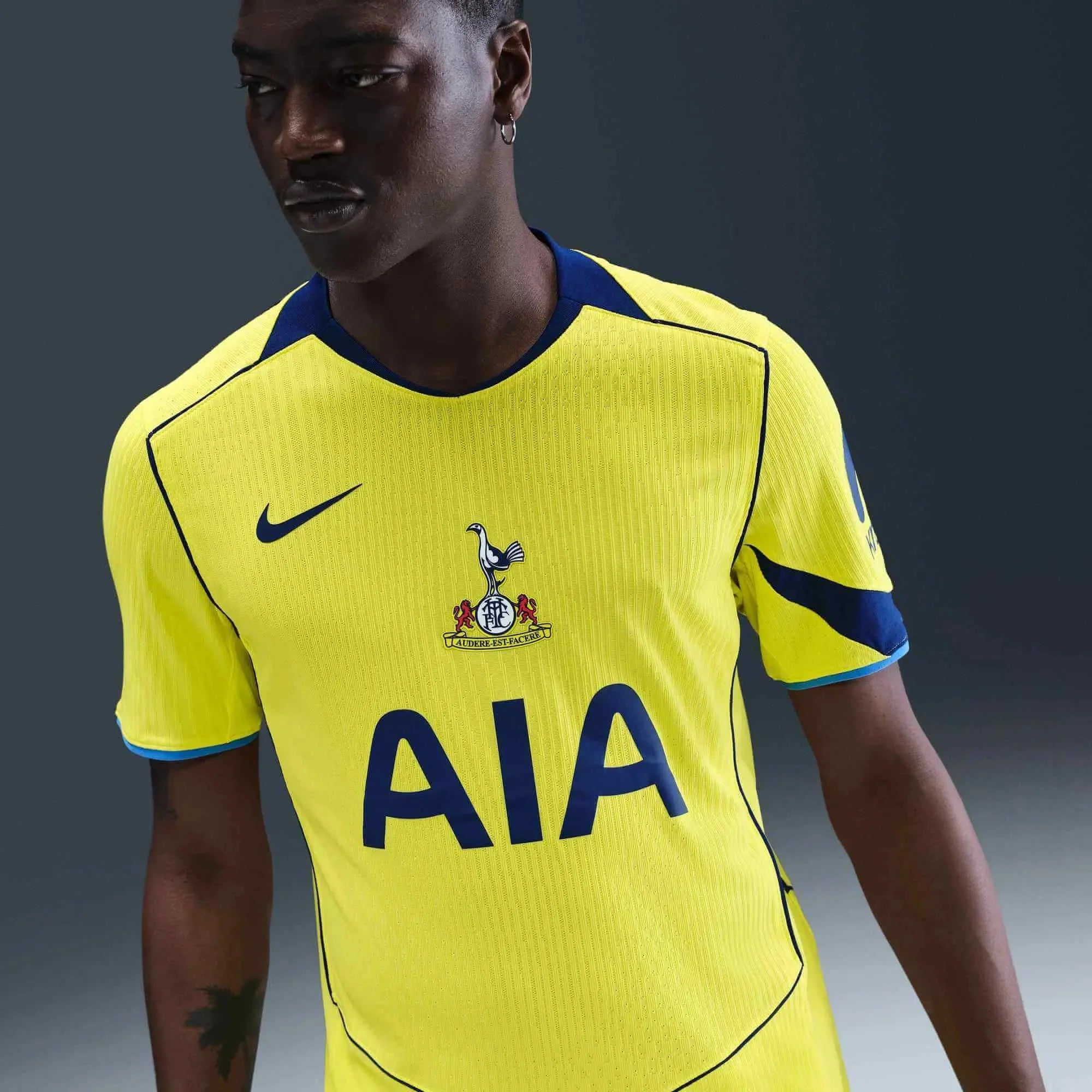Nike 2025-26 Tottenham Men's Authentic Third Soccer Jersey