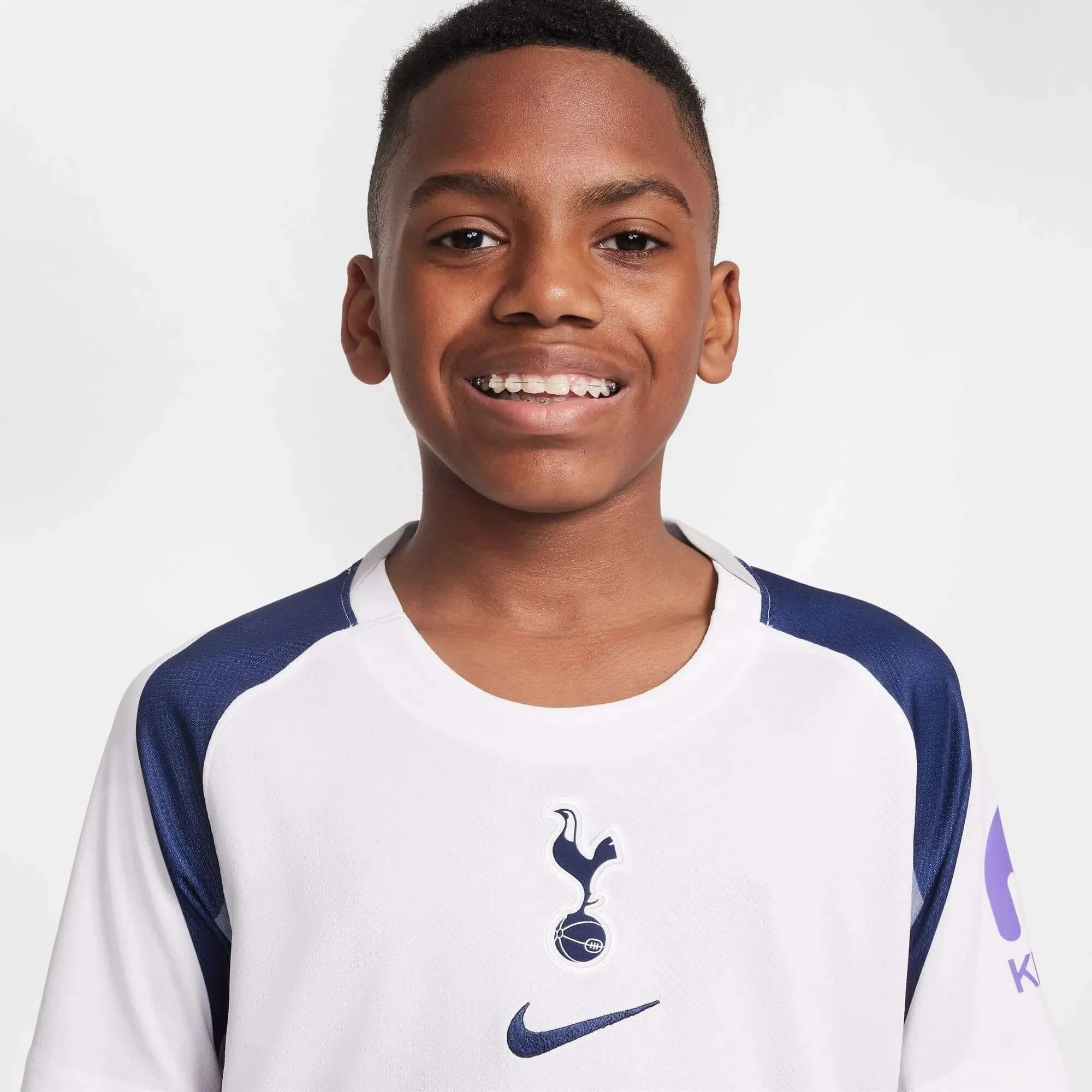 Nike 2025-26 Tottenham Youth Stadium Home Soccer Jersey