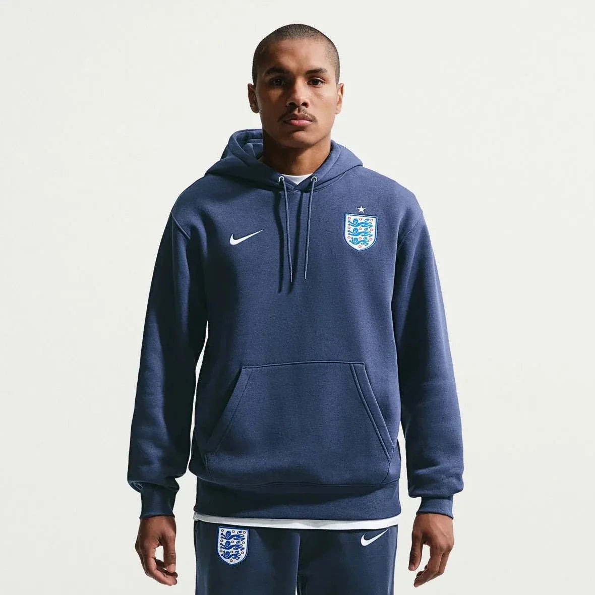 Nike 2026 England Men's Club Pullover Hoodie