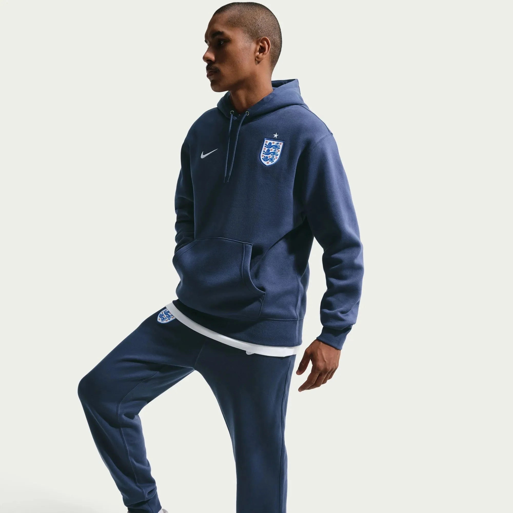 Nike 2026 England Men's Club Pullover Hoodie
