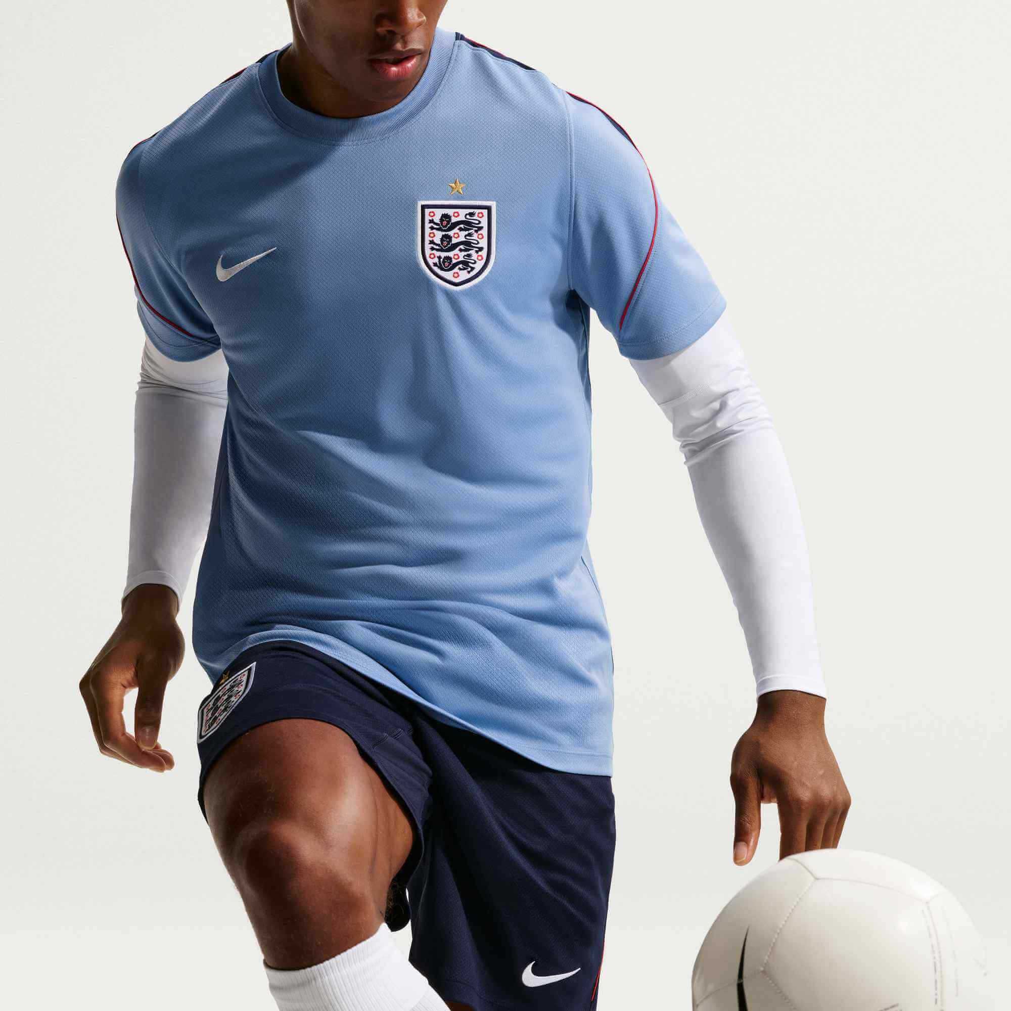 Nike 2026 England Men's Strike Top