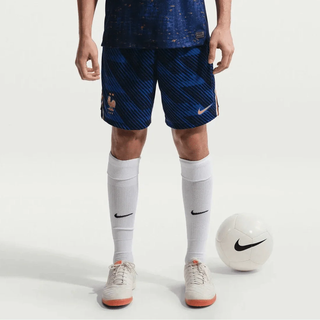 Nike 2026 France Men's Stadium Home Shorts