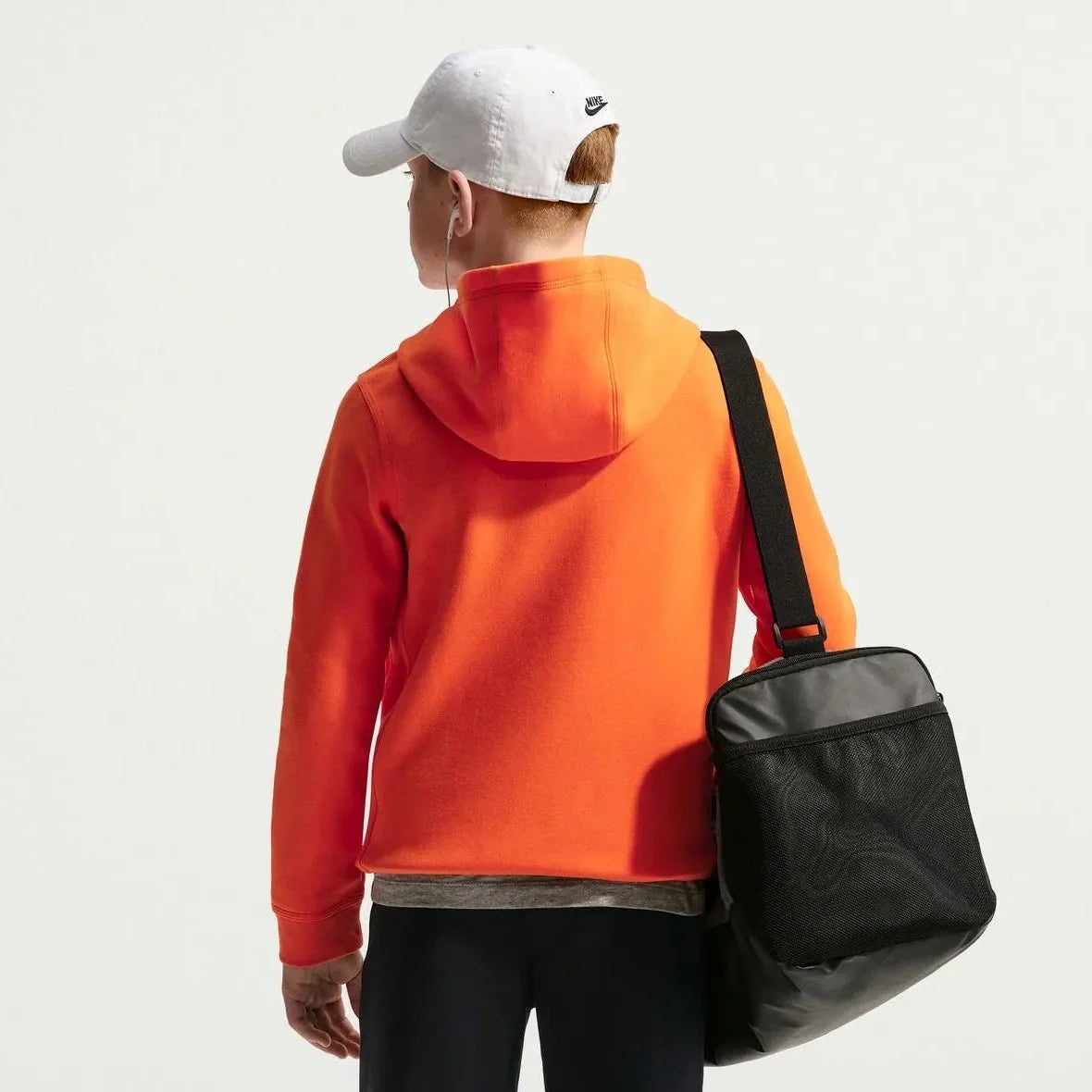 Nike 2026 Netherlands Youth Club Pullover Hoodie