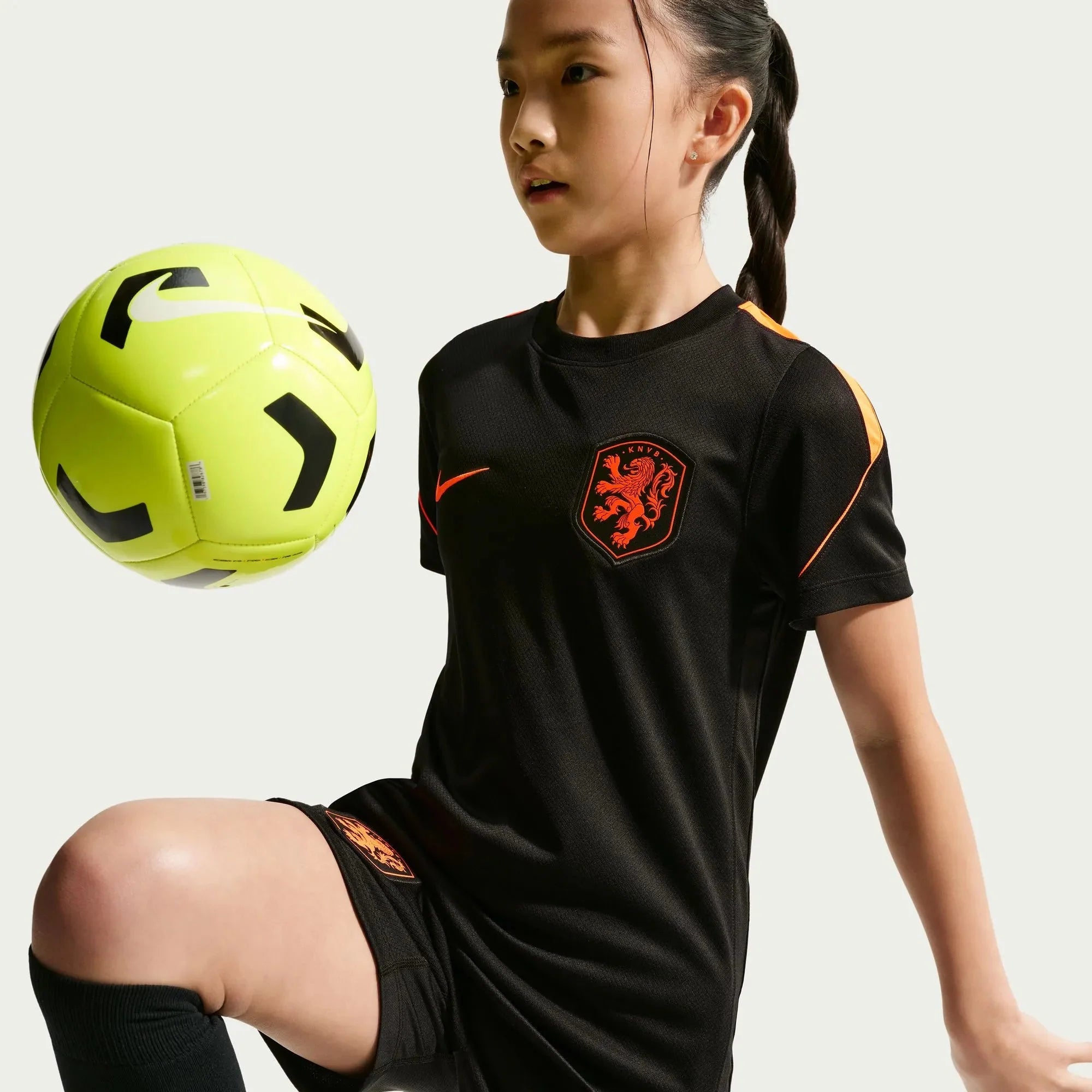 Nike 2026 Netherlands Youth Strike Top