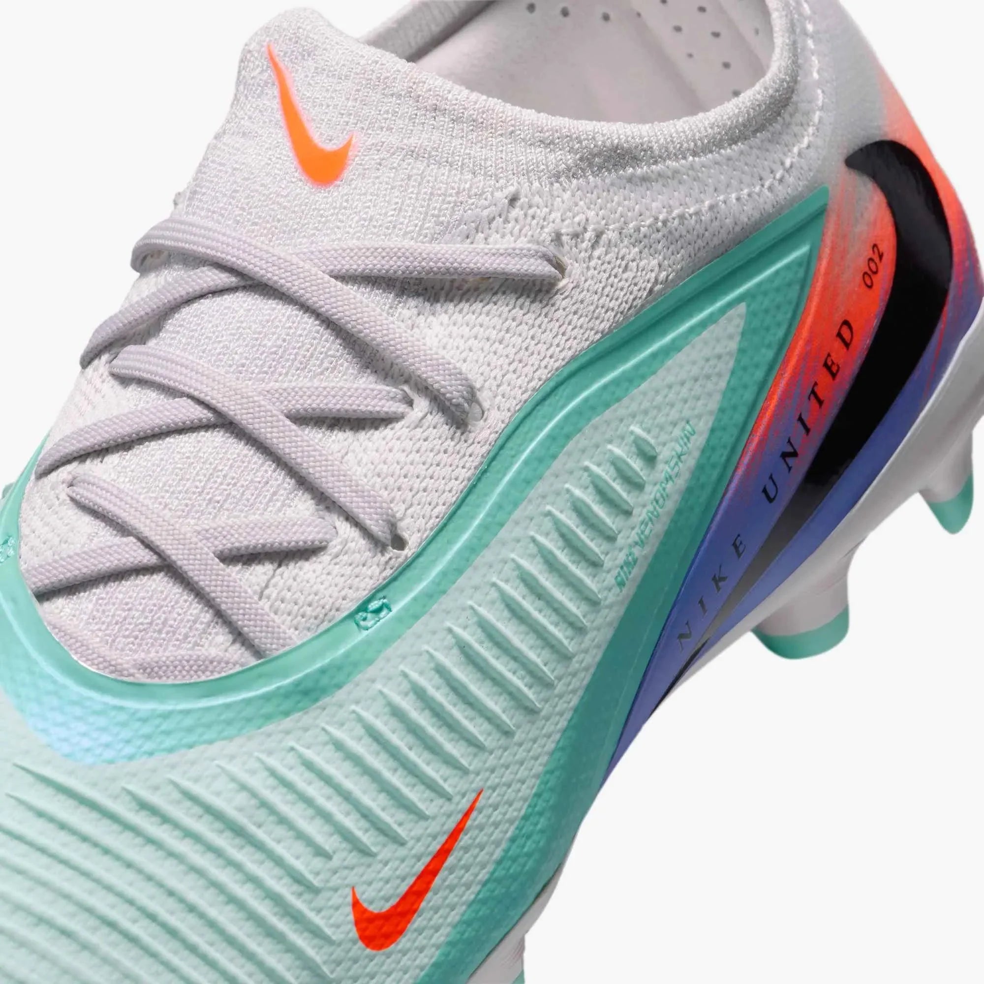 Nike Junior Phantom 6 Low Pro Firm/Multi Ground Soccer Cleats - Nike United Pack Chapter 2 (HO25)