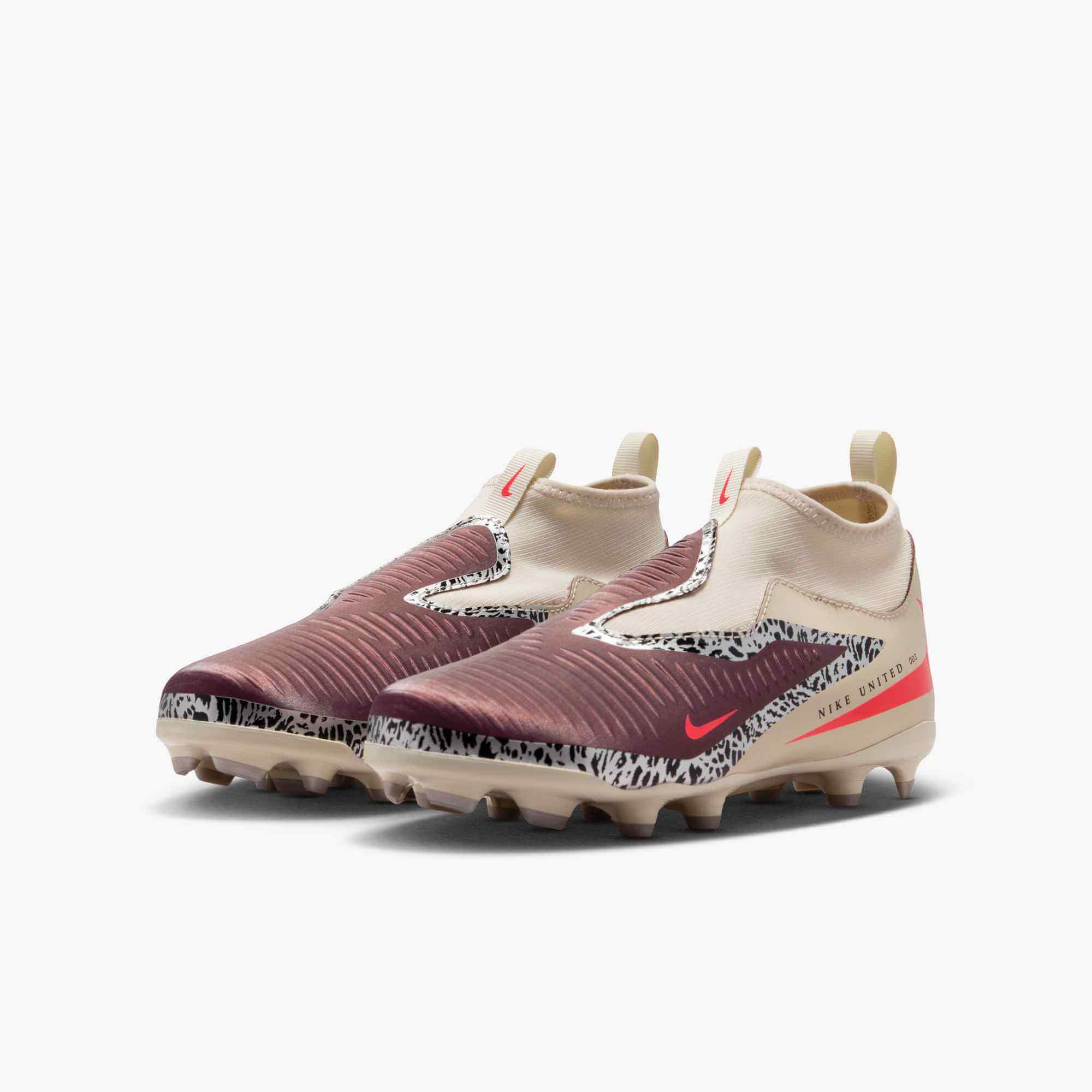 Nike Junior Phantom 6 High Academy NU3 Firm/Multi Ground Soccer Cleats - United NU3 Pack (SU26)