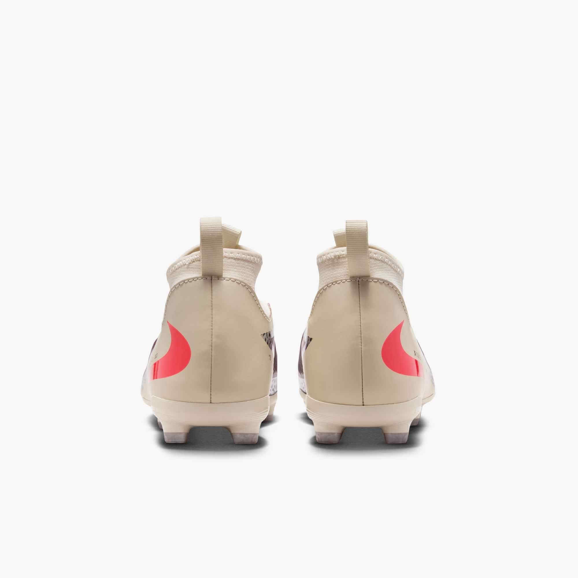 Nike Junior Phantom 6 High Academy NU3 Firm/Multi Ground Soccer Cleats - United NU3 Pack (SU26)