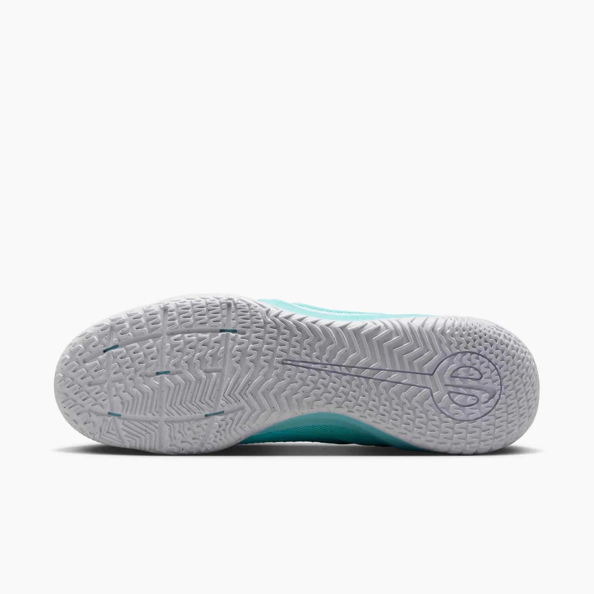 Nike Legend 10 Academy Indoor Soccer Shoes - Prism Pack (SU25)