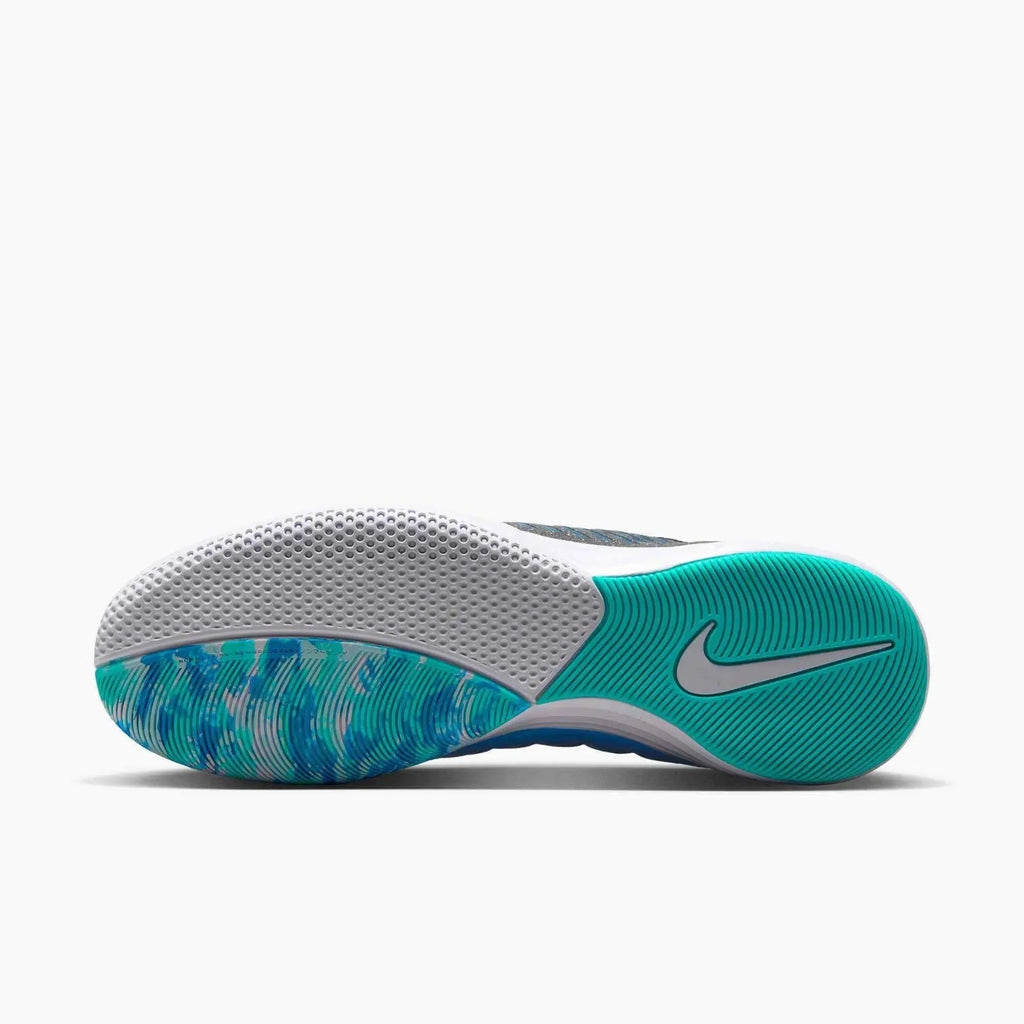 Nike Lunargato II Indoor Soccer Shoes (HO25)