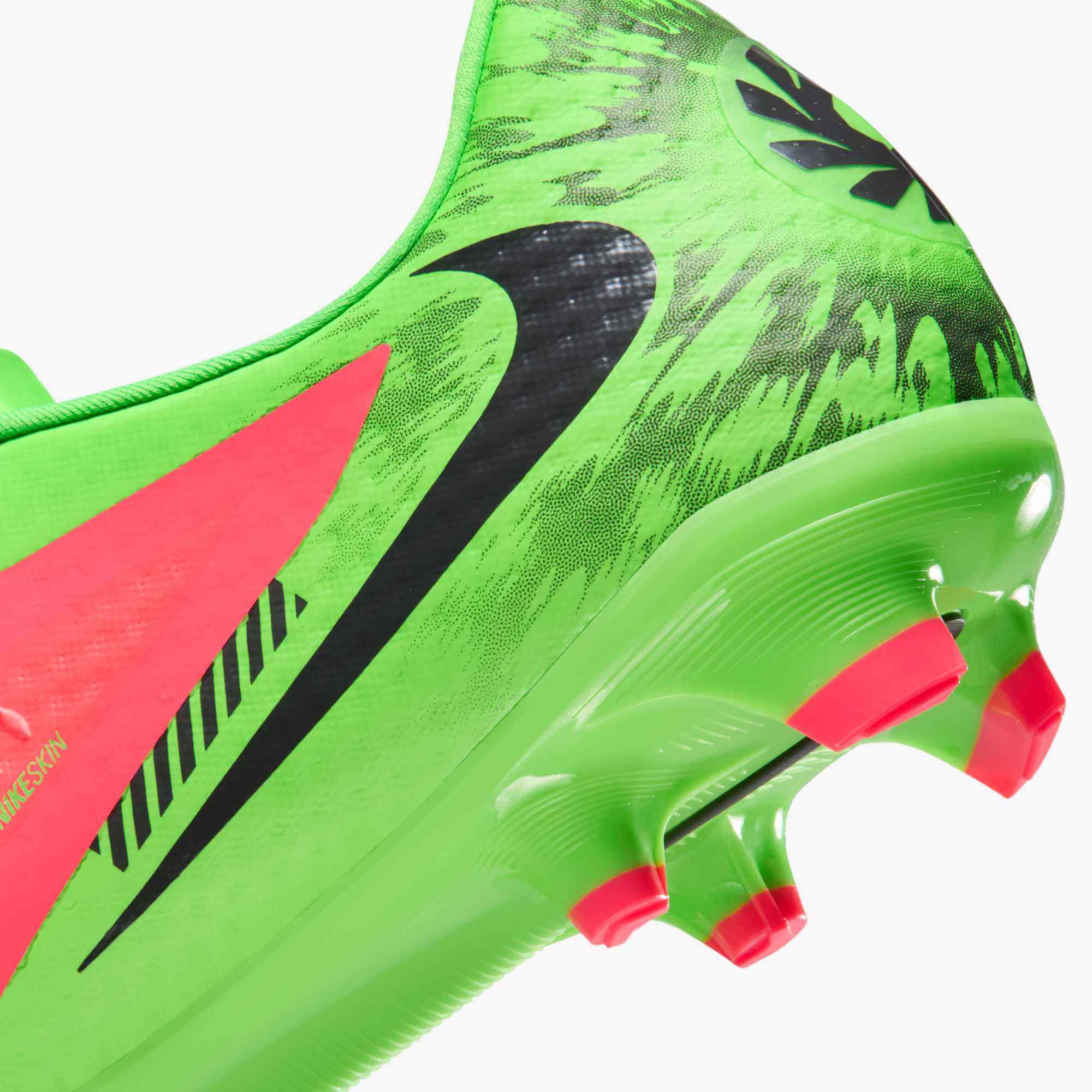 Nike Phantom 6 Low Academy Firm/Multi Ground Soccer Cleats - Haaland PE (SU26)