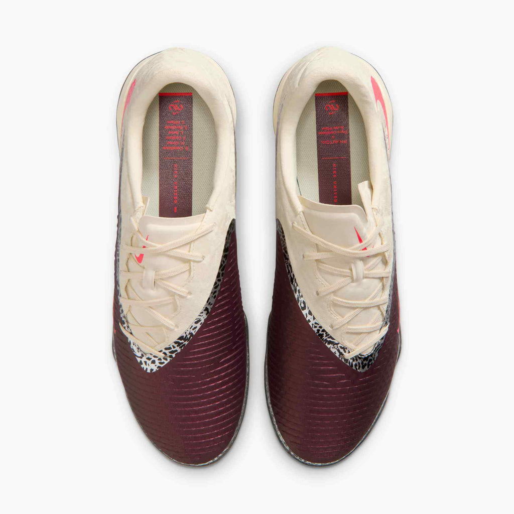 Nike Phantom 6 Low Academy NU3 Turf Soccer Shoes - United NU3 Pack (SU26)