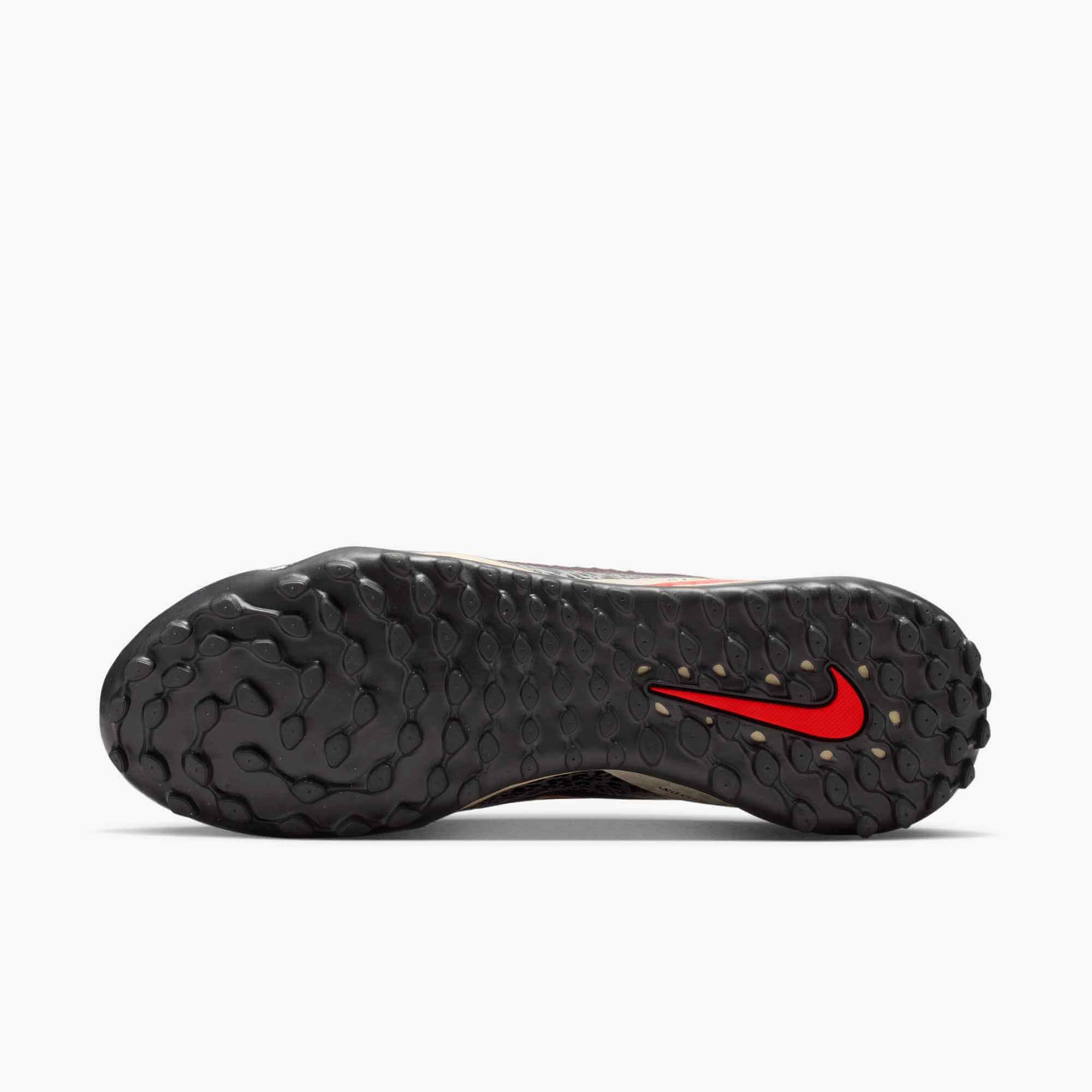 Nike Phantom 6 Low Academy NU3 Turf Soccer Shoes - United NU3 Pack (SU26)