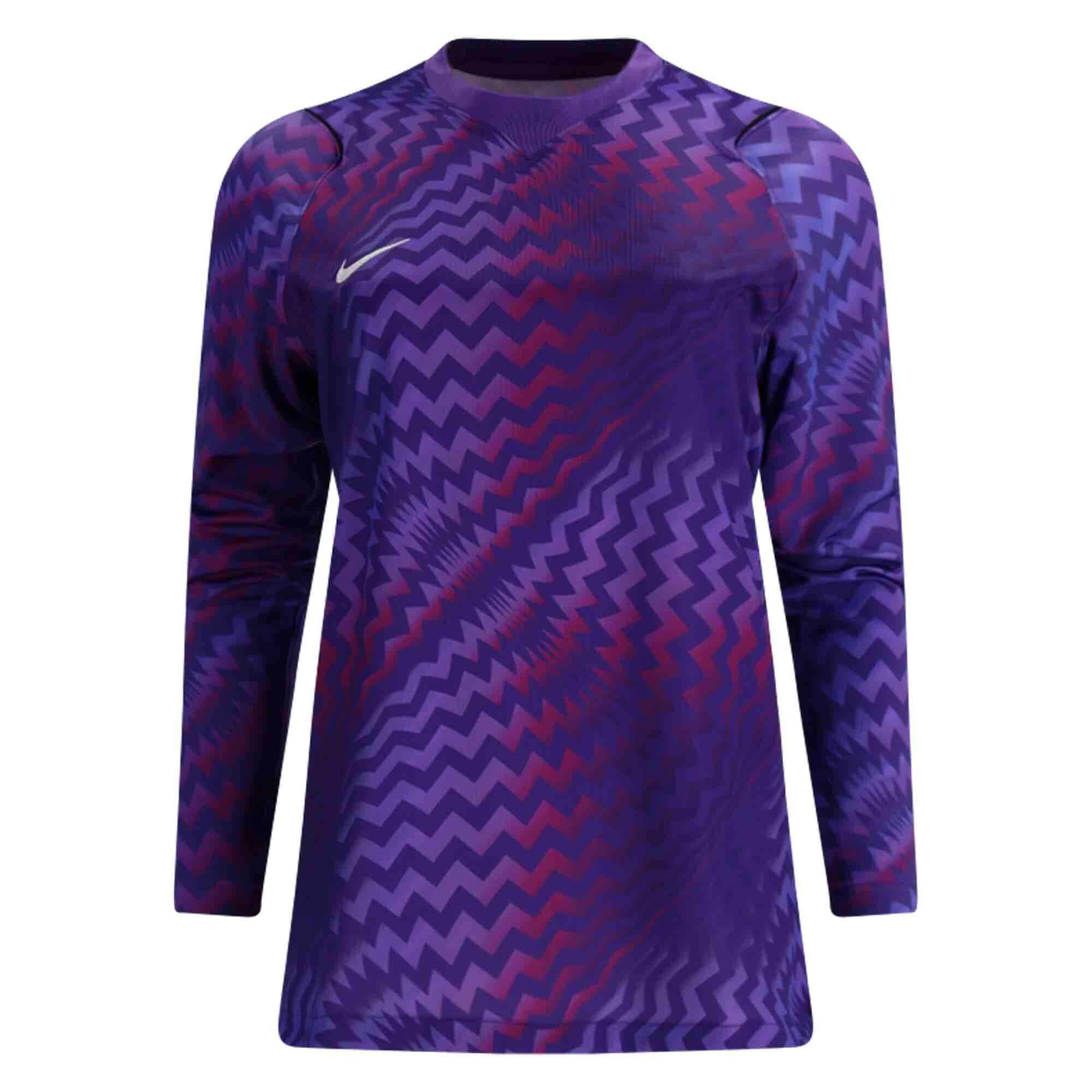 Nike Women's Gardien VI Long-Sleeve Goalkeeper Soccer Jersey
