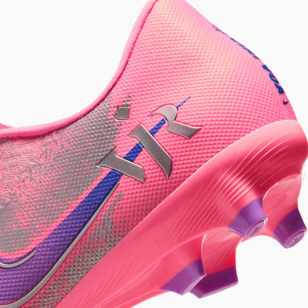 Nike Zoom Vapor 16 Academy Firm/Multi Ground Soccer Cleats - Vini Jr. Player Edition (SP26)