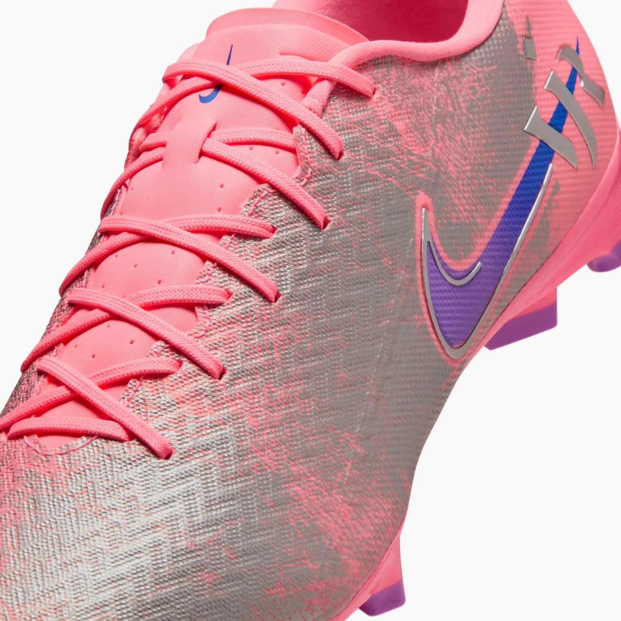 Nike Zoom Vapor 16 Academy Firm/Multi Ground Soccer Cleats - Vini Jr. Player Edition (SP26)