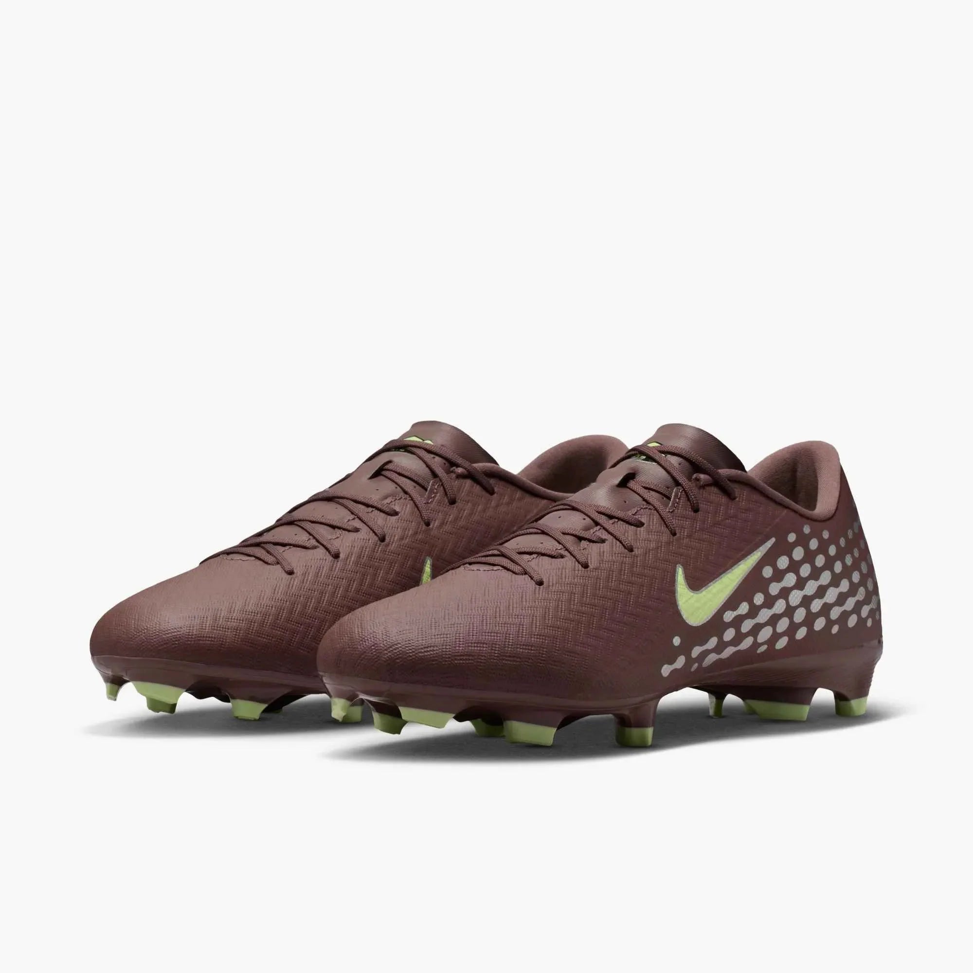 Nike Zoom Vapor 16 Academy KM Firm/Multi Ground Soccer Cleats - Mbappe PE (SP26)