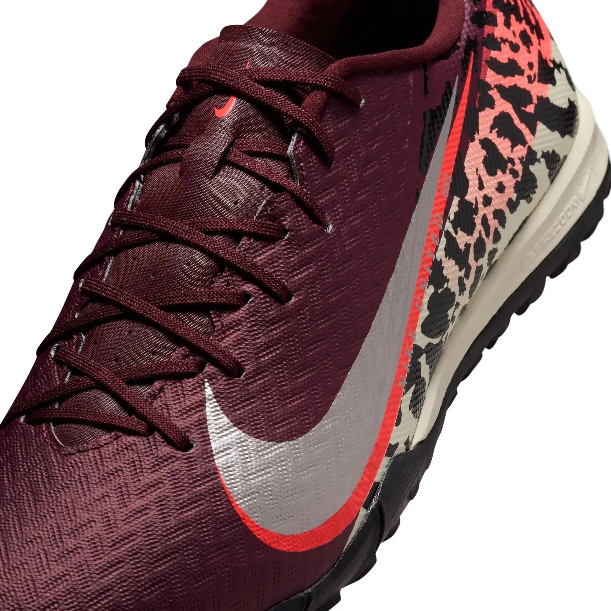 Nike Zoom Vapor 16 Academy NU3 Turf Soccer Shoes - United NU3 Pack (SU26)