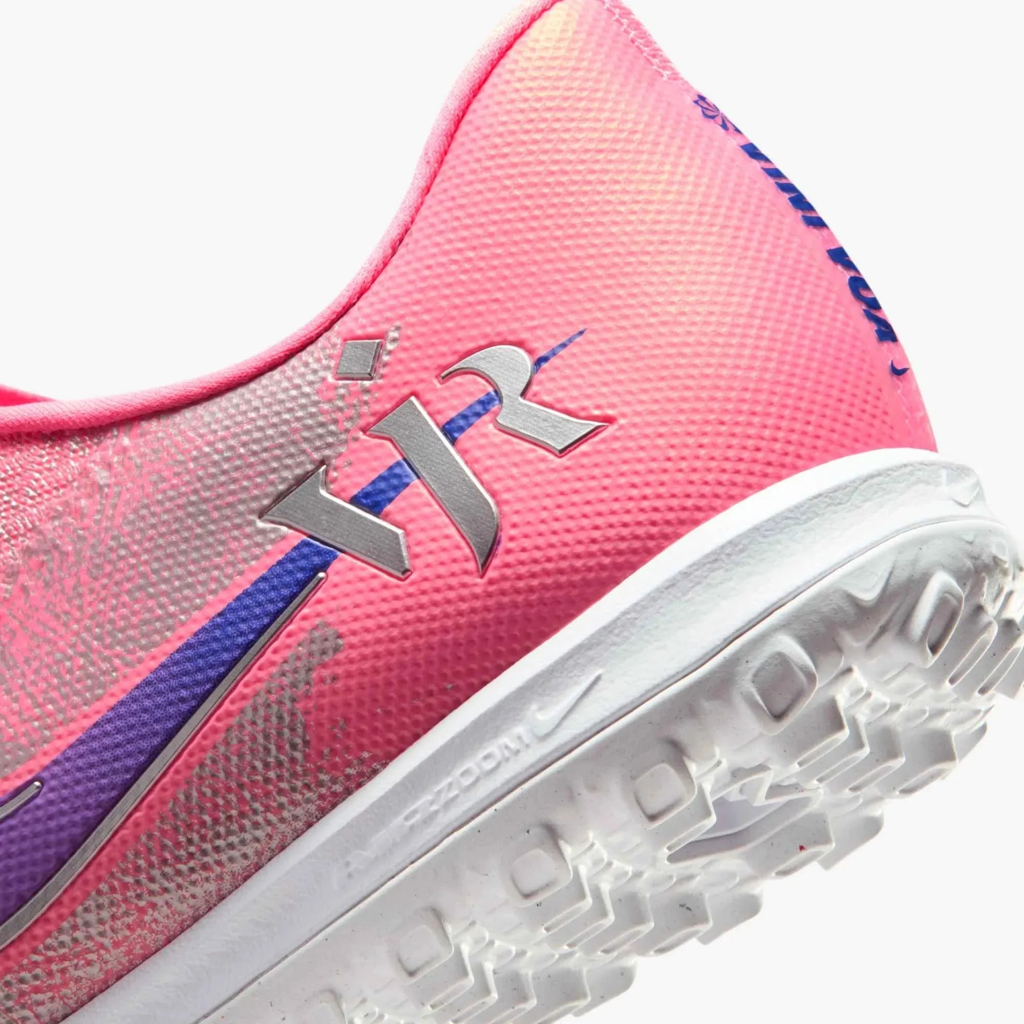 Nike Zoom Vapor 16 Academy Turf Soccer Shoes - Vini Jr. Player Edition (SP26)