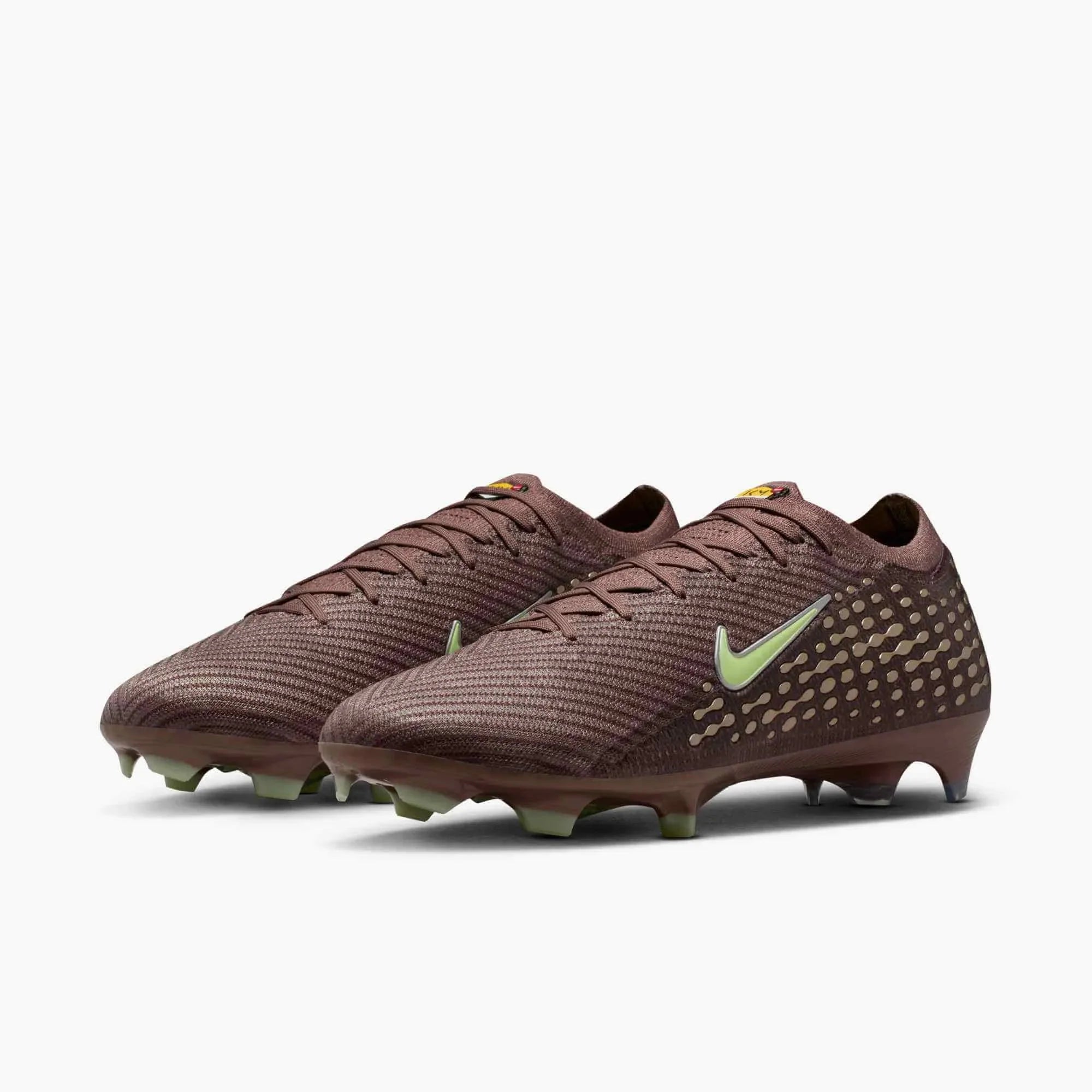 Nike Zoom Vapor 16 Elite KM Firm Ground Soccer Cleats - Mbappe PE (SP26)