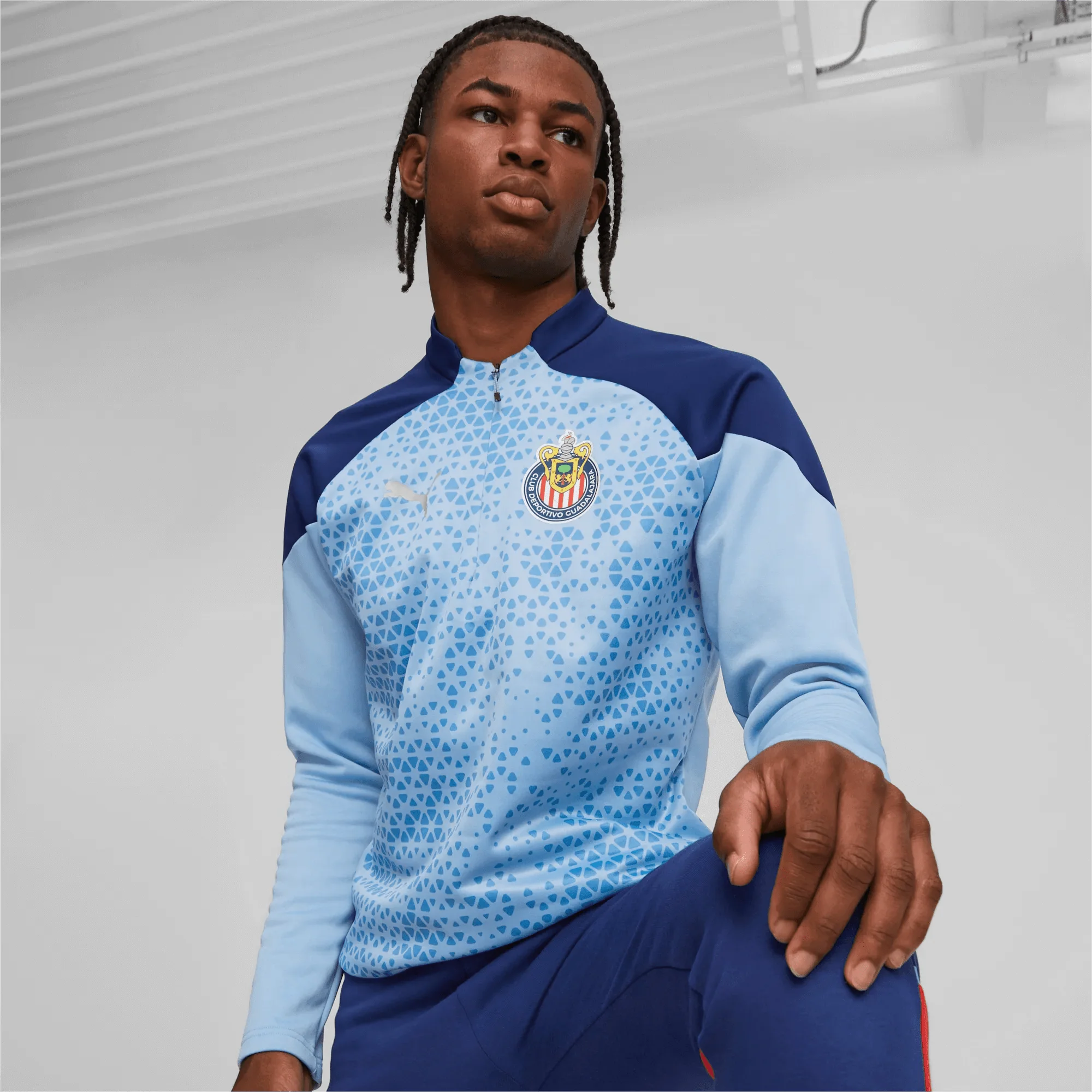 Puma 2023-24 Chivas Men's Fleece Training Top