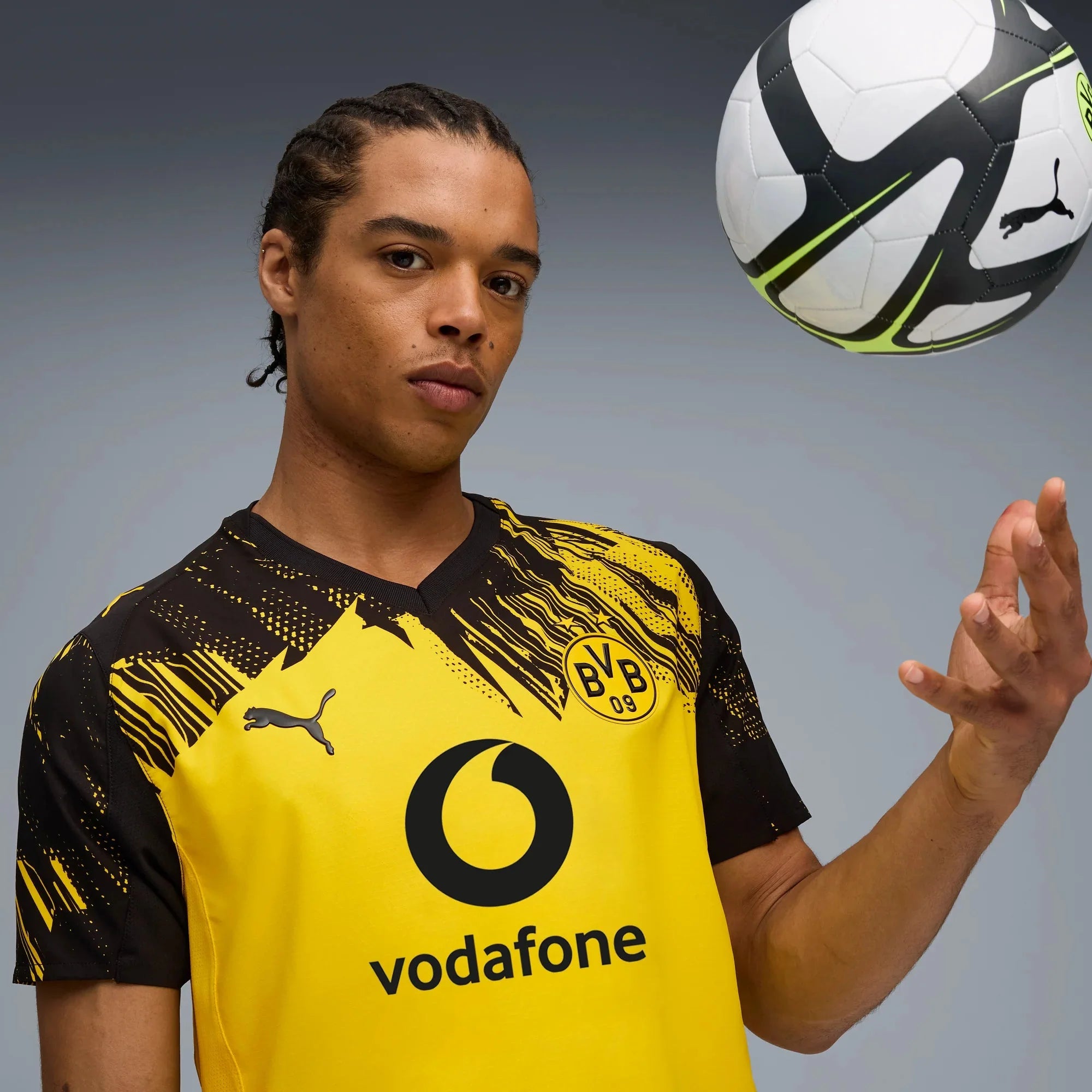 Puma 2025-26 Borussia Dortmund Men's Authentic Home Soccer Jersey