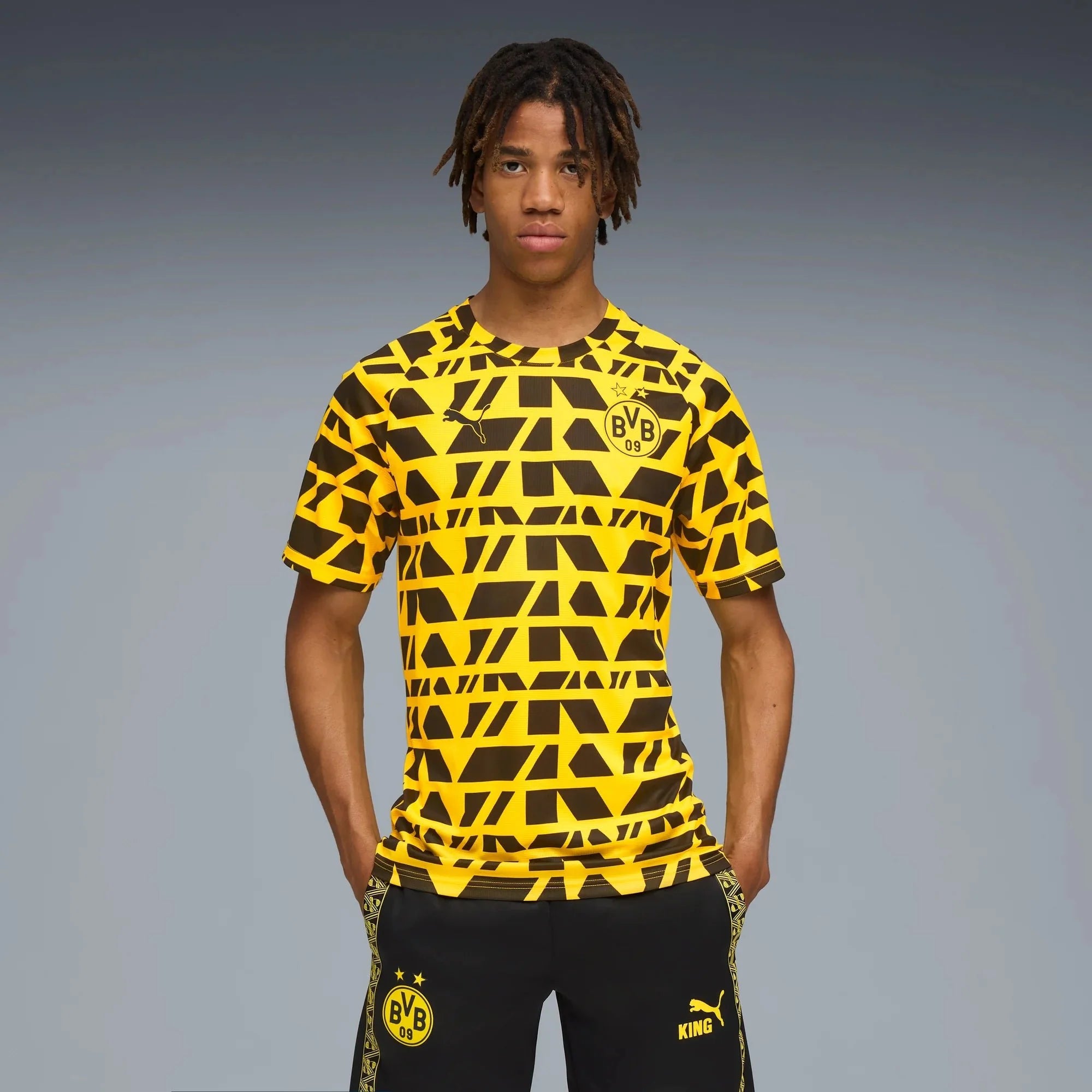 Puma 2025-26 Borussia Dortmund Men's Pre-Match Soccer Jersey