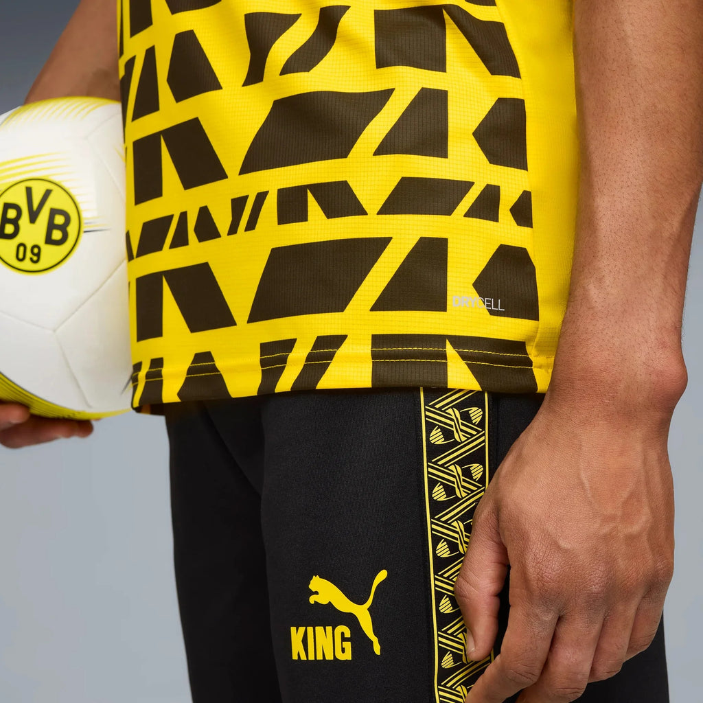 Puma 2025-26 Borussia Dortmund Men's Pre-Match Soccer Jersey