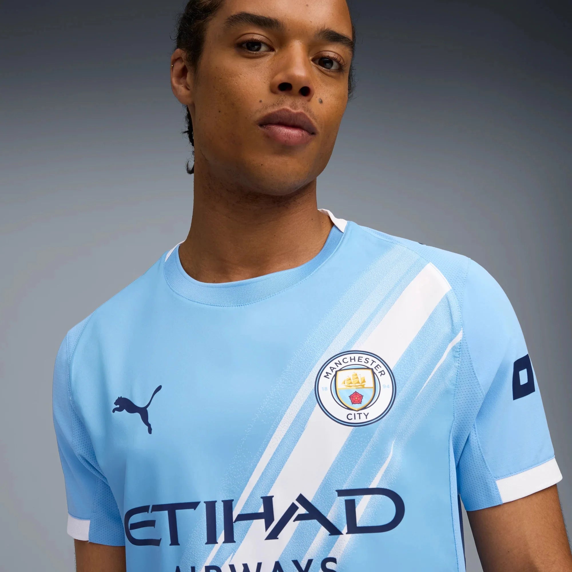 Puma 2025-26 Manchester City Men's Authentic Home Soccer Jersey