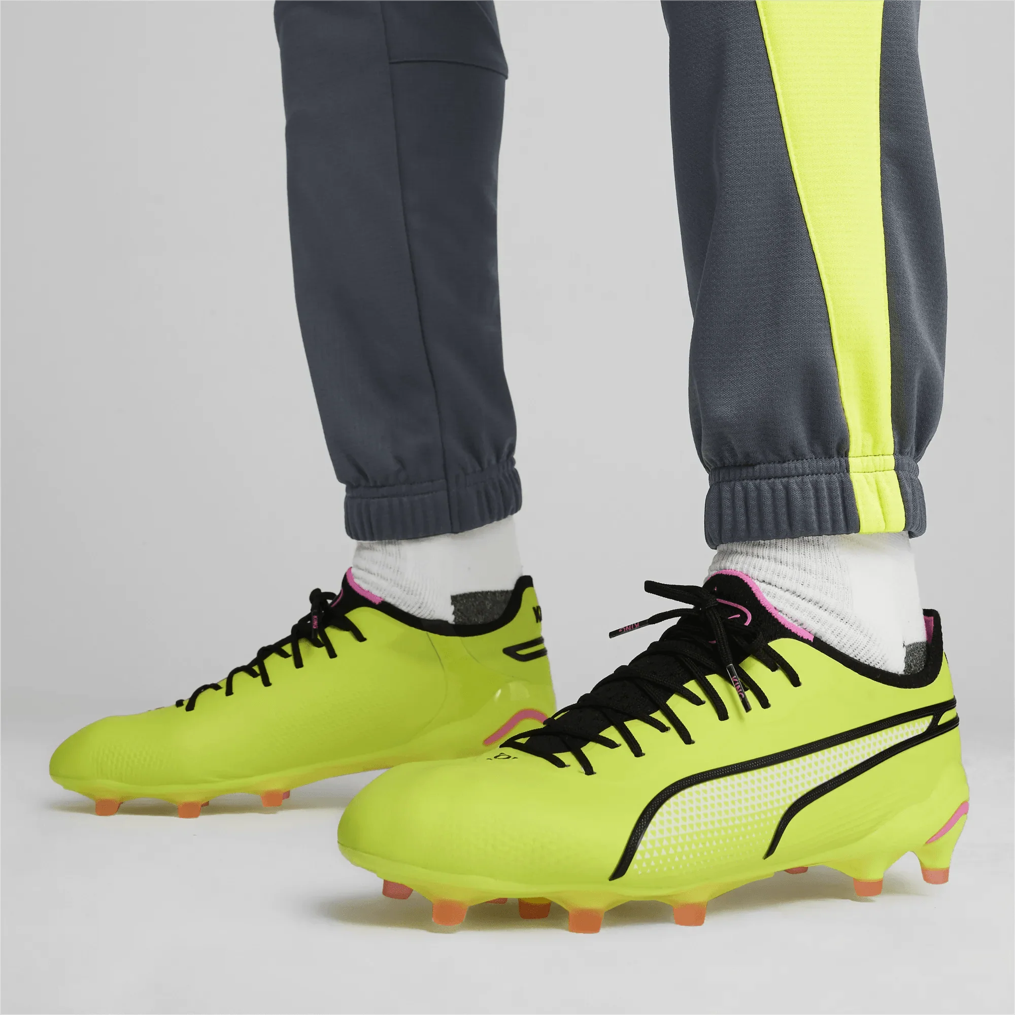 Puma King Ultimate FG-AG - Phenomenal Pack (SP24)