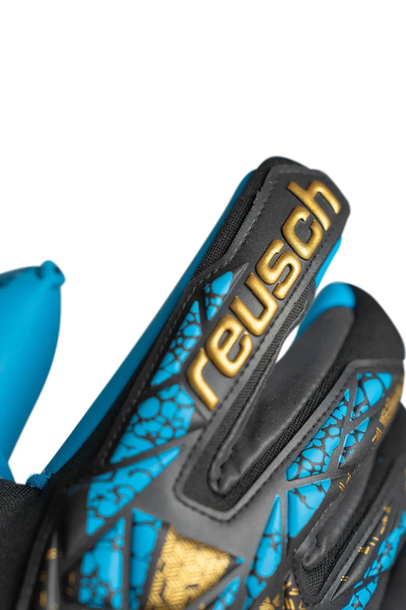 Reusch Attrakt Aqua Finger Support Goalkeeper Gloves