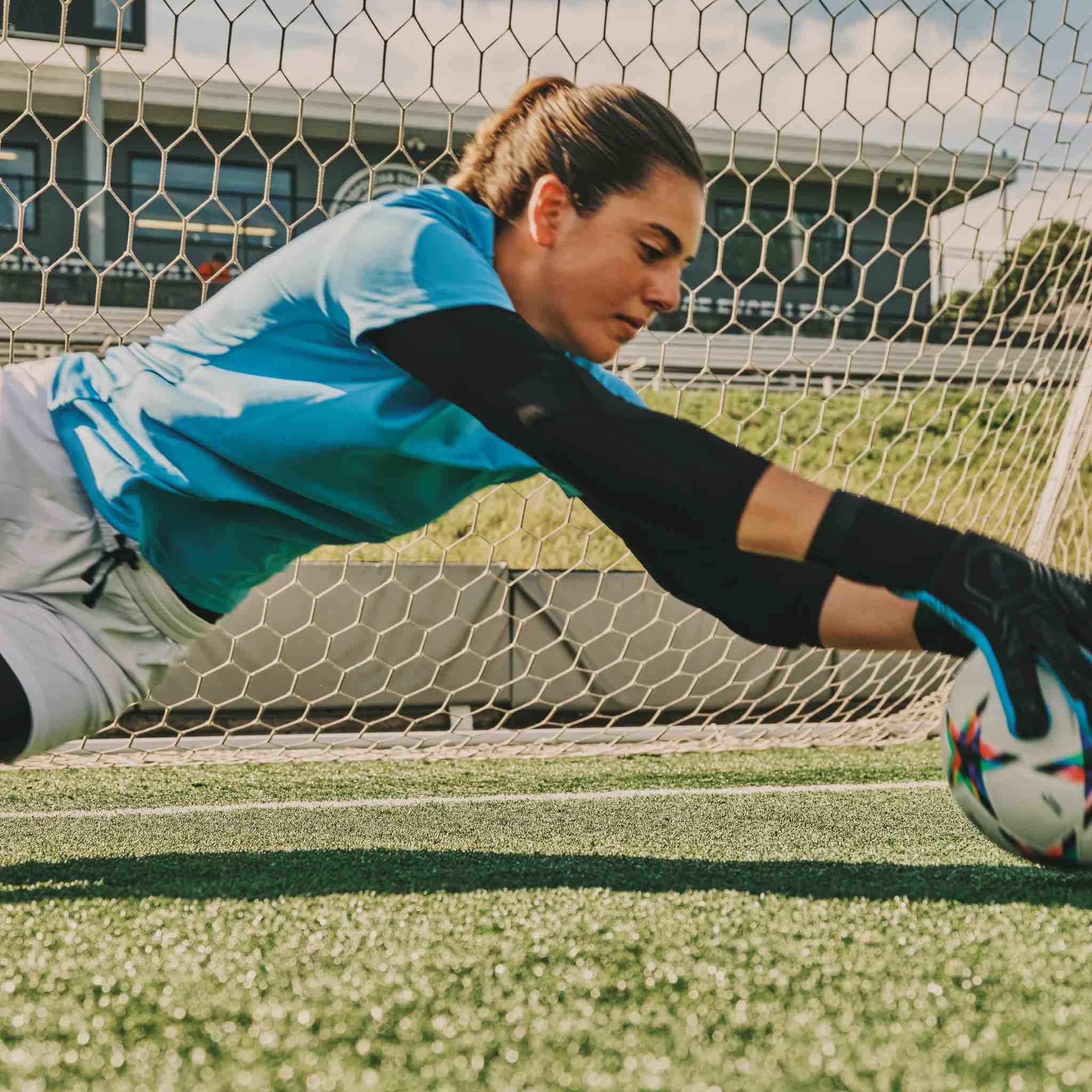Storelli Women's BodyShield Goalkeeper 3/4 Undershirt