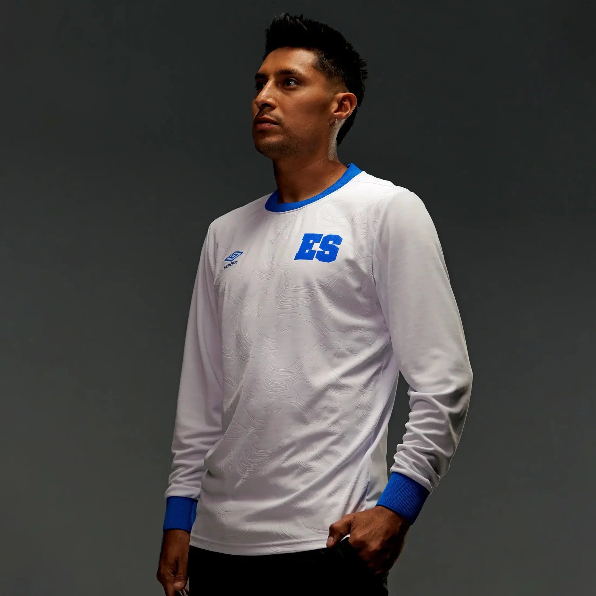 Umbro 2025-26 El Salvador Men's Stadium Away Long-Sleeve Soccer Jersey