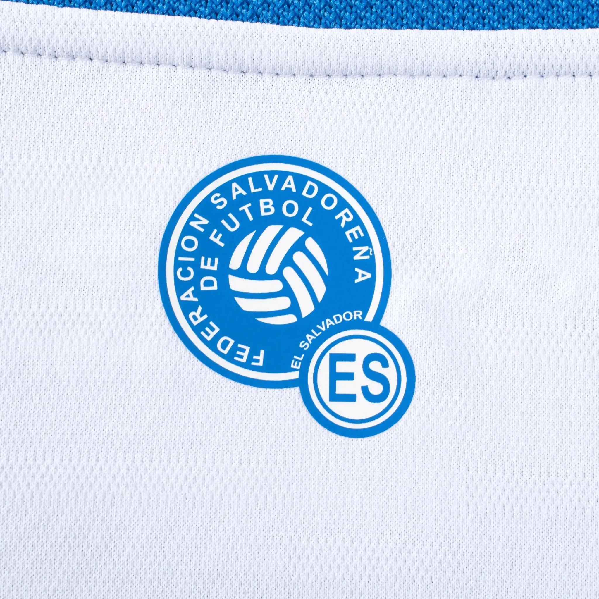 Umbro 2025-26 El Salvador Youth Stadium Away Soccer Jersey